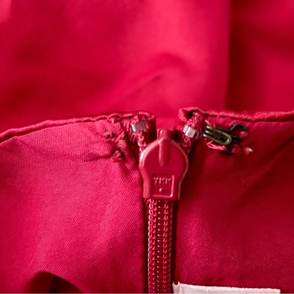 David's Bridal Size JB 16 Ruched Satin Style Apple Crimson Red Maxi Formal Dress - Picture 7 of 11